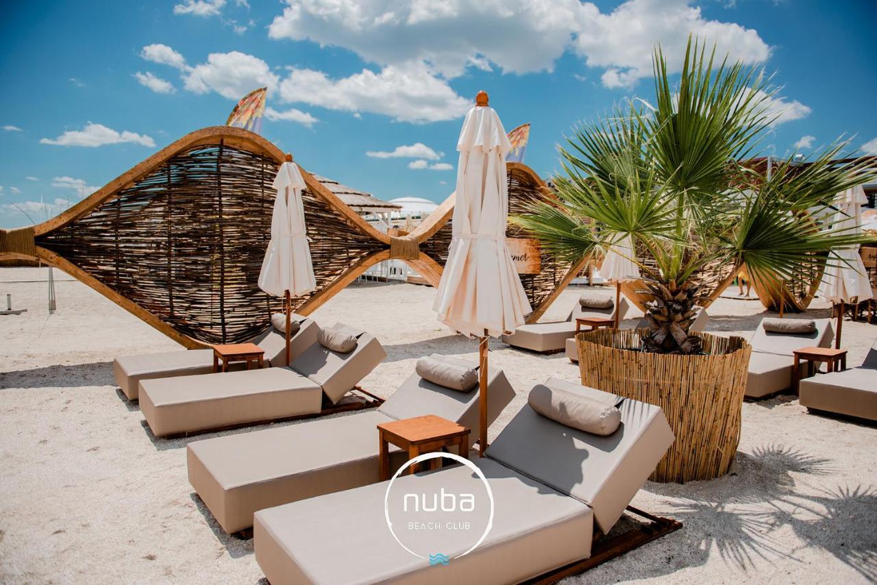 Apartament Bulevard - Summerland Mamaia Buitenkant foto